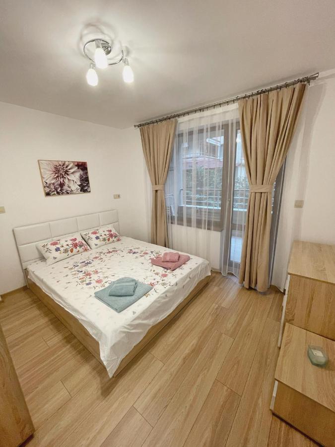 Апартамент Лина Burgas City Exterior foto